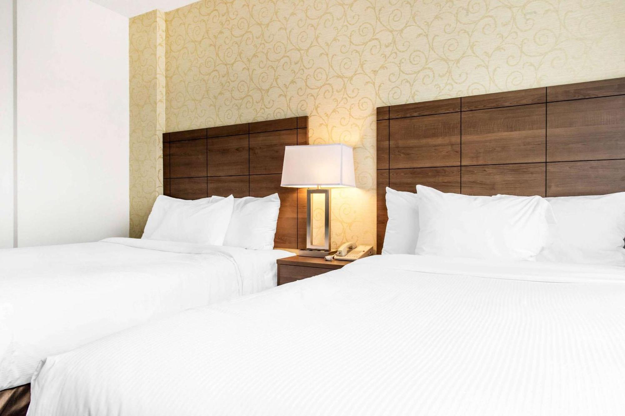 Quality Hotel Dorval Aeroport Екстер'єр фото
