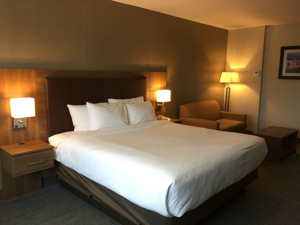 Quality Hotel Dorval Aeroport Екстер'єр фото