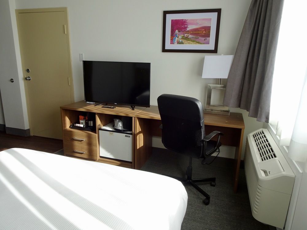 Quality Hotel Dorval Aeroport Екстер'єр фото